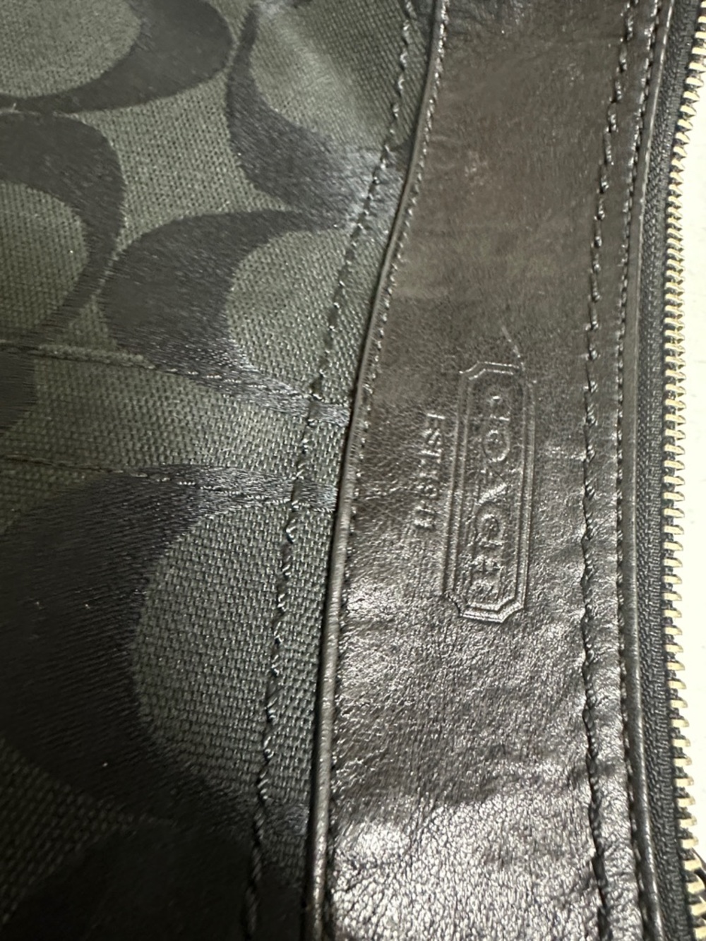 Coach Black Signature Canvas and Leather Shoulder Bag - Picture 7 of 13